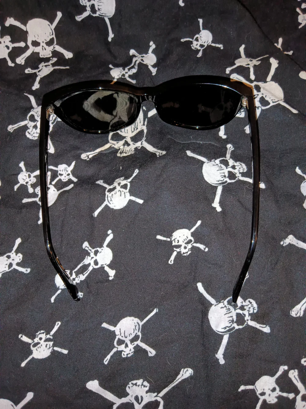 Polaroid Sunglasses Black Polarized Mens Womens PLD 6104/S/